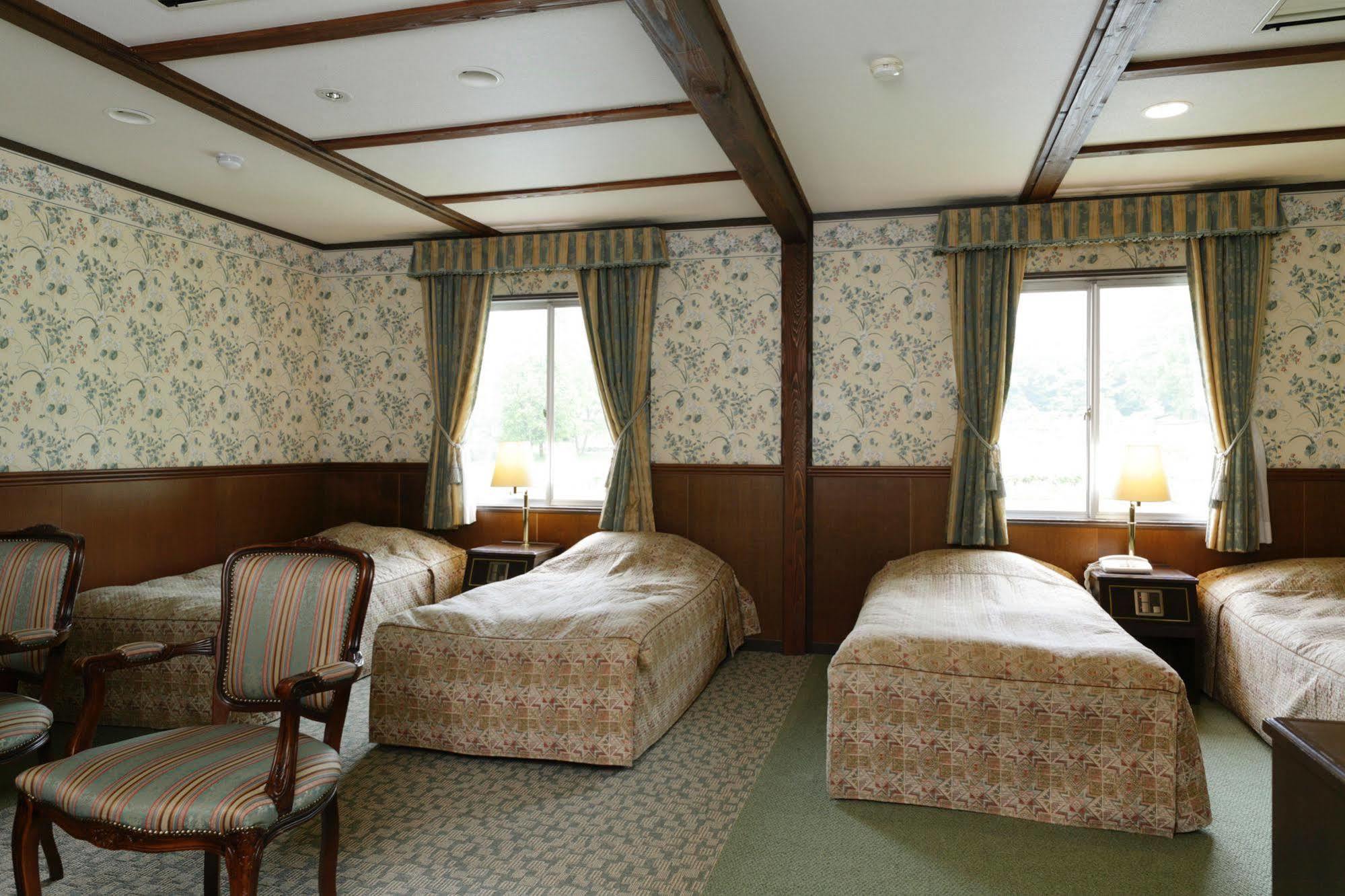 האקובה Heidihof Hotel מראה חיצוני תמונה
